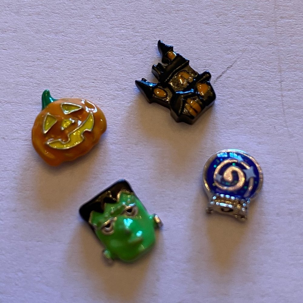 Authentic Origami Owl Halloween Charm Set!